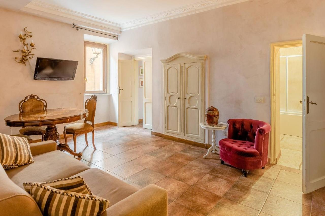 Rome Right In The Ancient Historical Center Two Bedrooms Two Bath, Up To 6 Pax Exteriér fotografie